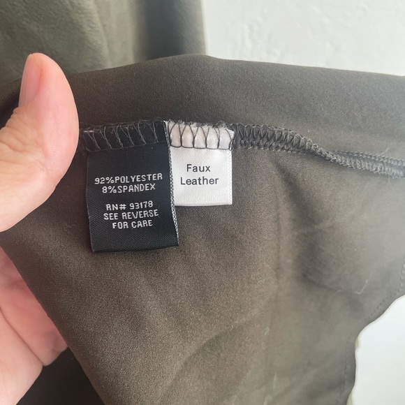 Premise faux leather jacket olive green size Medium - Picture 6 of 8